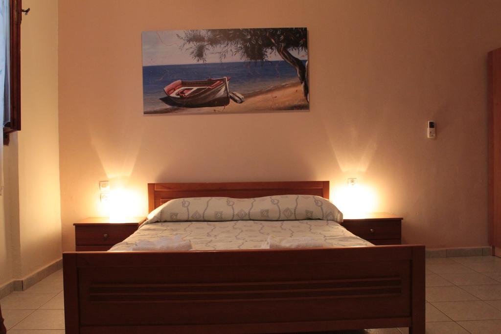 Ballas Apartments Agia Efimia 객실 사진